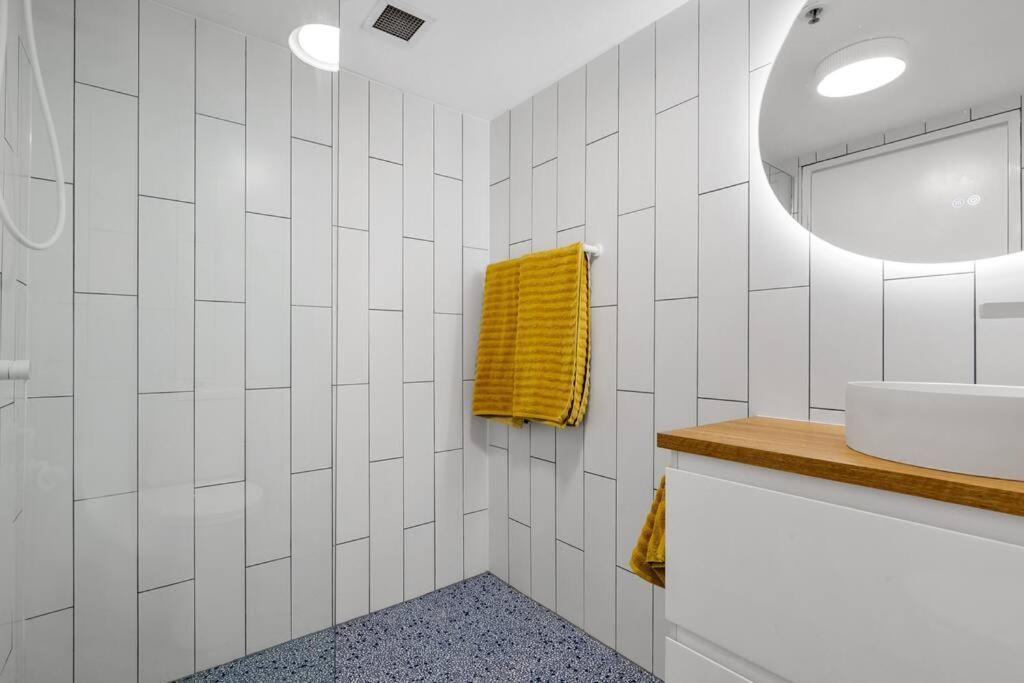 Apartment Spacious 2br- Centre Of Brissy! Brisbane